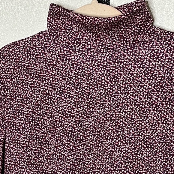 LL Bean Supima Cotton Turtleneck Top Sz Med - Picture 4 of 5